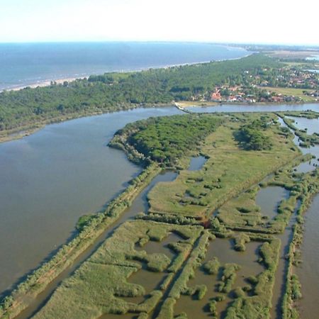 Peaceful Flat With Direct Beach Access Rosolina Mare Eksteriør billede